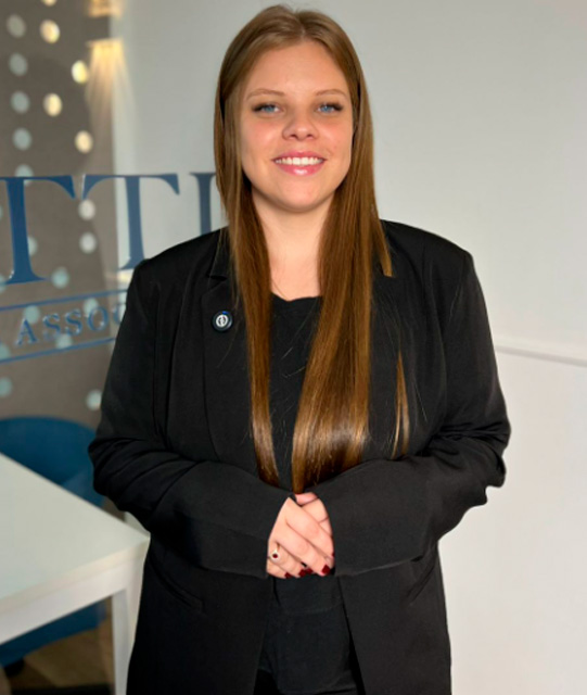 sutti-advogados-julia-caputti